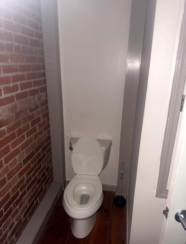 Photo - 100 W Church St