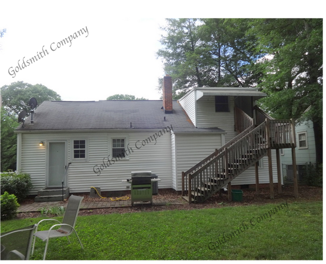 Photo - 107 Bleckley Ave