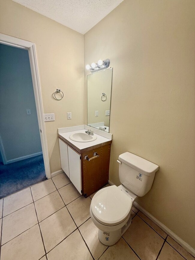 Photo - Two bedroom, 1 bath condo in Gibsonville Unidad 713 A-C JOYNER STREET-B