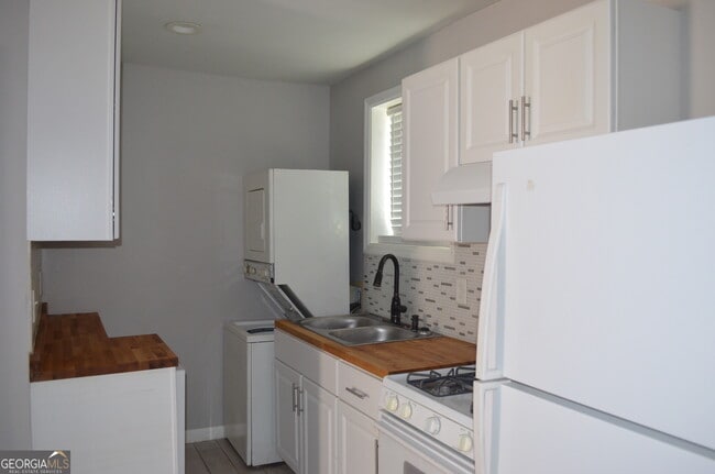 Photo - 1125 West Ave SW