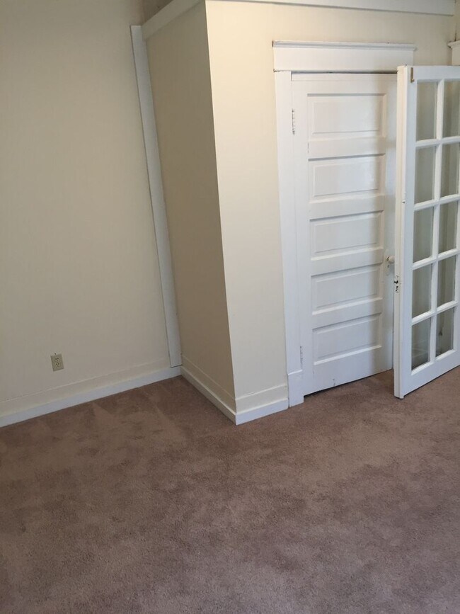 Photo - 1014 Rogers St Unit A