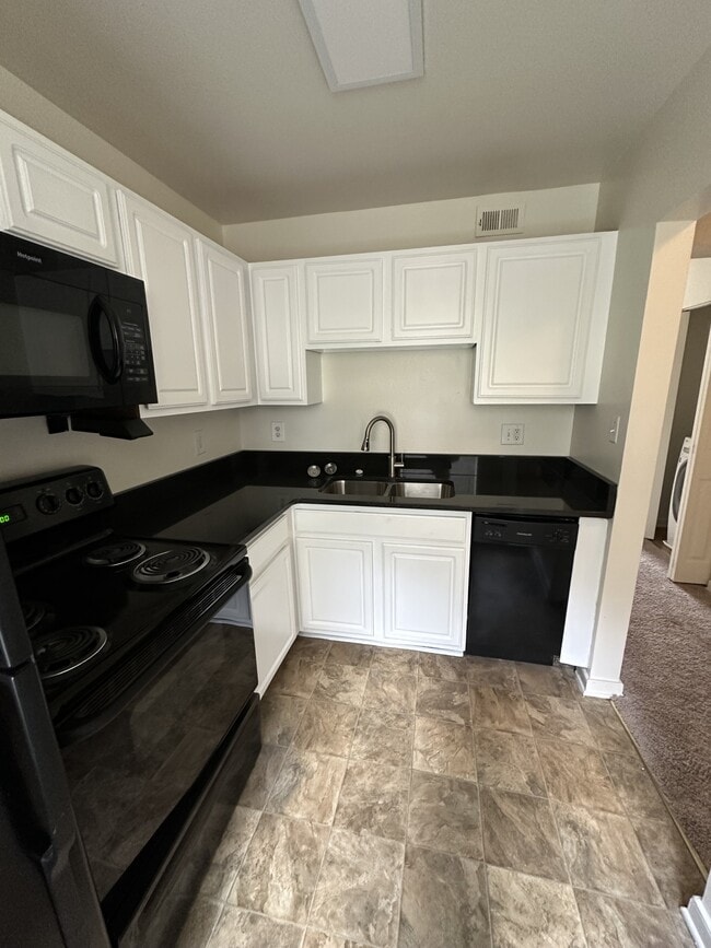 Photo - 3510 E Richmond Rd