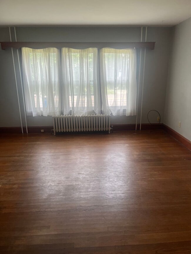 Photo - 228-230 Shelburne Road Unit 228 Shelburne Rd. - B
