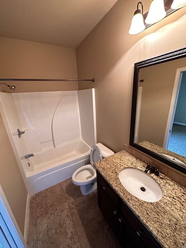 Photo - 1010 S Vancouver Ave