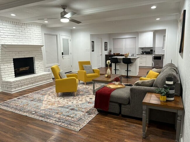 Photo - 17211 Rolling Creek Dr