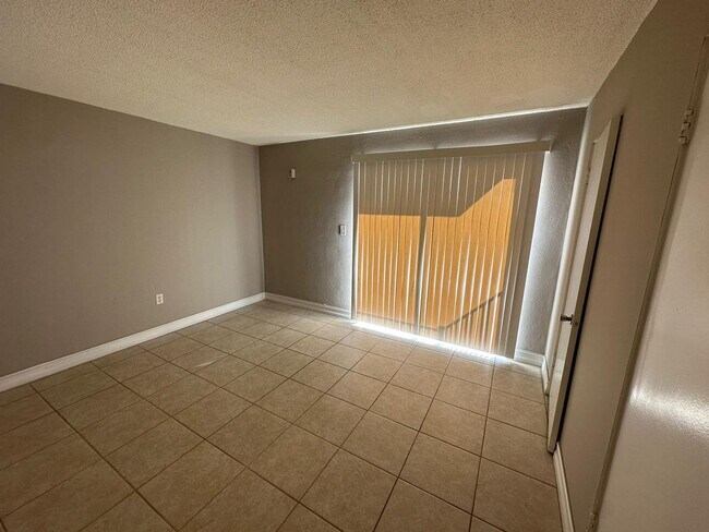 Photo - GREEN TEE VILLAGE 1 BED FOR RENT - FAST APPROVAL!