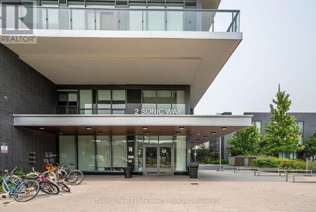 Photo - 2 Sonic Way Unité 1705