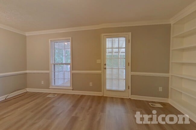 Photo - 4809 Glenwhite Dr
