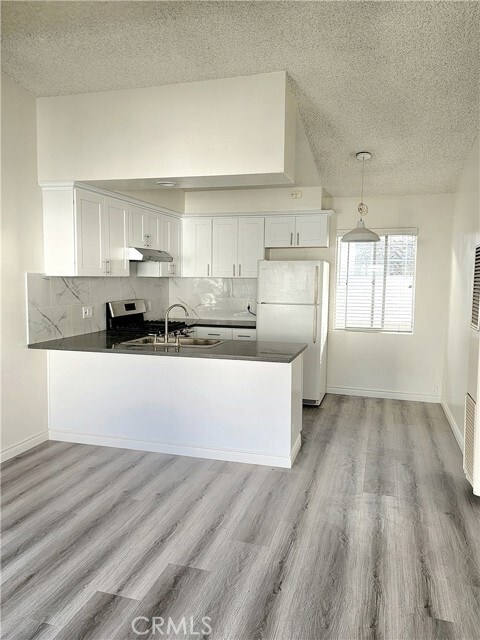 Photo - 208 N Catalina Ave