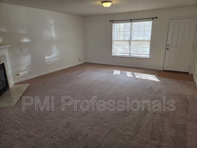 Photo - 125 Trellis Way