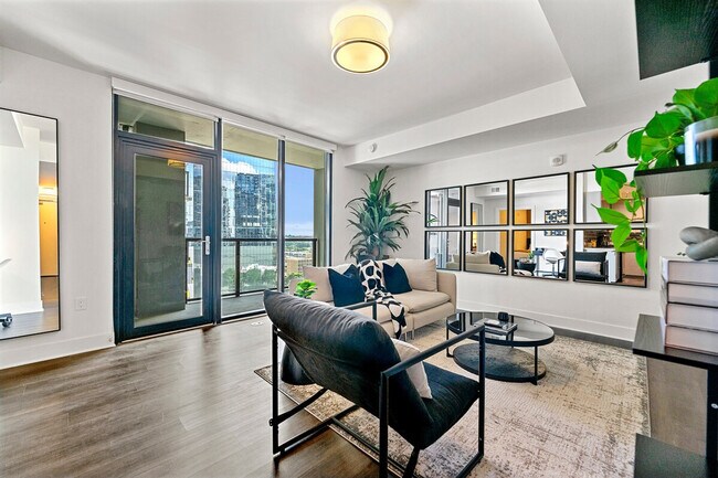 Photo - 1400 W Peachtree St NW Unidad ID1351865P