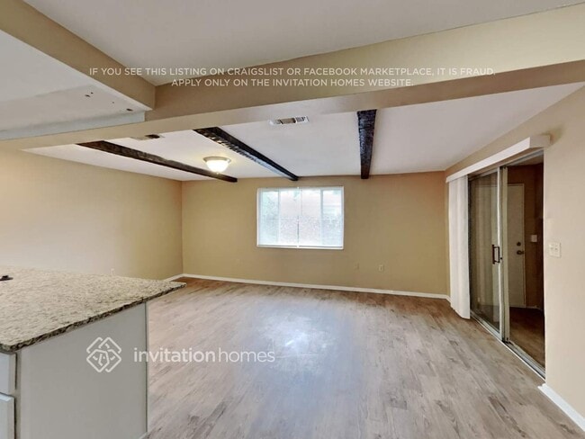 Photo - 6336 Patella Ave