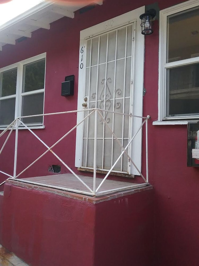 Photo - 610 Fremont Ave Unidad B