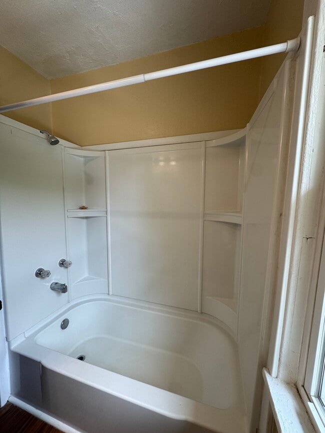 Photo - 919 LeClaire St Unit 919 1/2