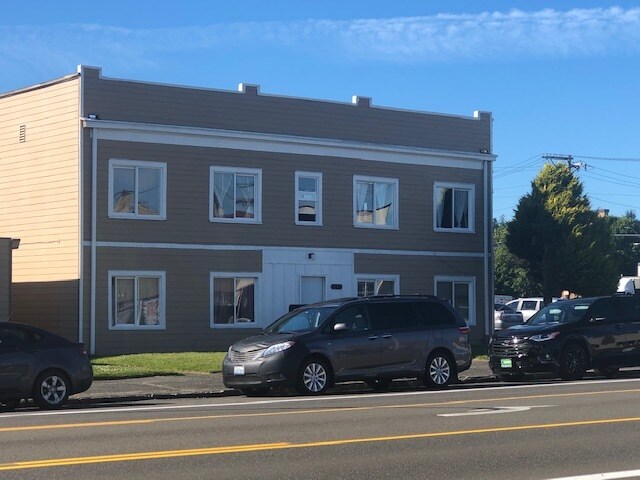 Photo - 308 W Market St