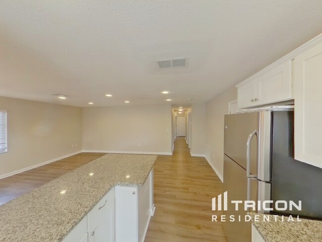 Photo - 1091 Gantt Ave