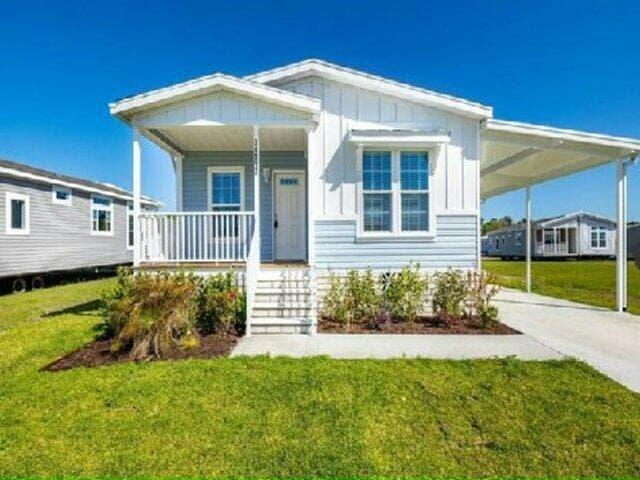 Building Photo - 2505 E Bay Dr Rental