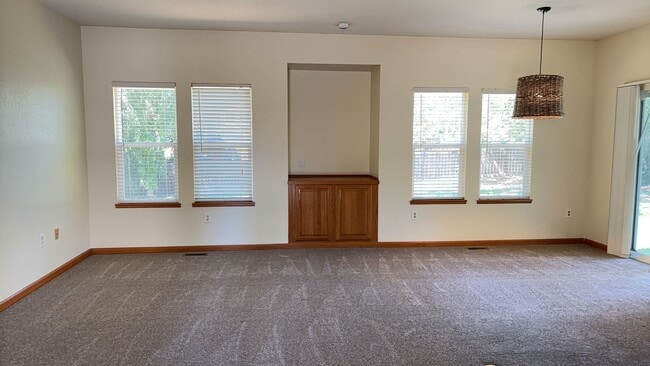 Photo - Spacious 3-Bed Home with Yard – Available Now