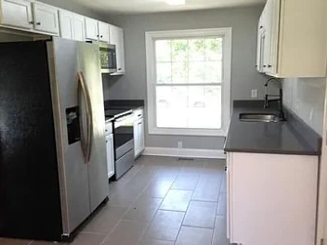 Photo - Newly Renovated!
