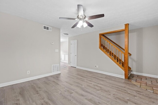 Photo - 416 Northdale Ct