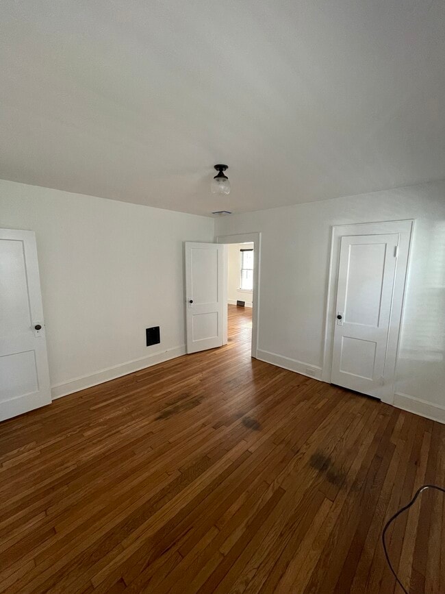 Photo - 270 Franklin Ave