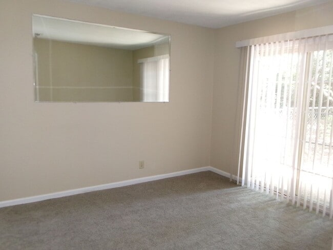 Photo - 4024 Maritimes Ct Unit B