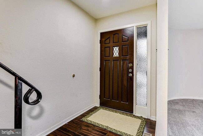 Building Photo - 215 Keats Ct Rental