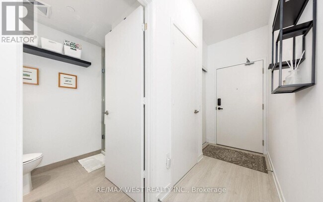 Photo - 3883 Quartz Rd Unit 621