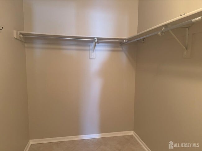 Photo - 256 Willowbrook Dr