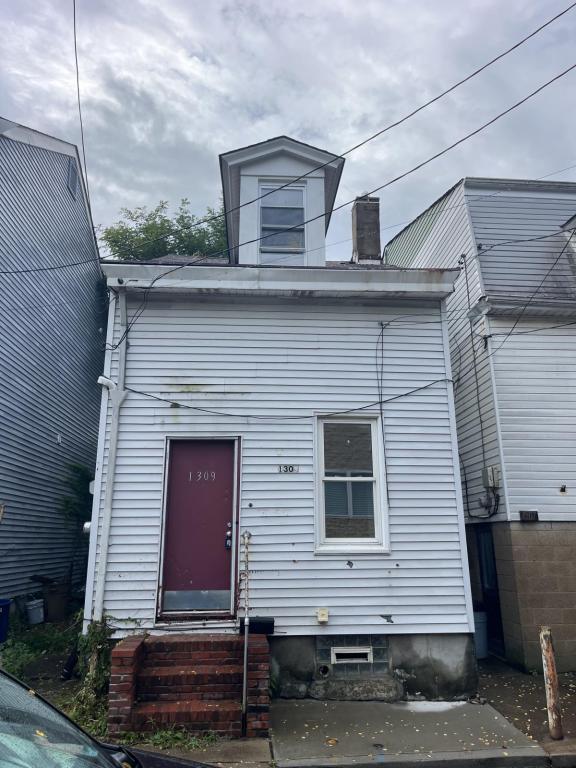 Building Photo - 1309 Lowrie St Rental
