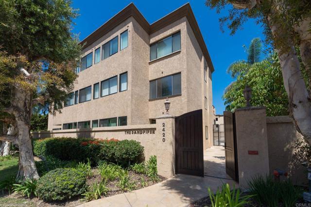 Photo - 2420 Torrey Pines Rd Condo Unit B303