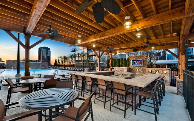 Photo - 77 12th Street