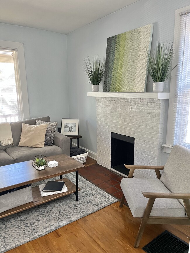 Photo - 2909 Portsmouth Ave Unit 2911