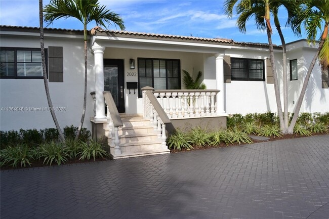 Building Photo - 2022 SW 82nd Ct Unit B Rental