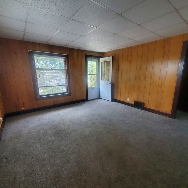 1019 N 16th St Unit 1019A- Upper unit