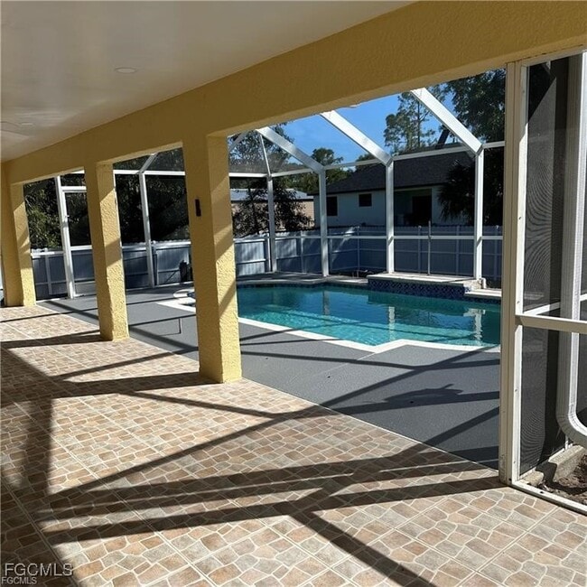 Photo - 2805 14th St W