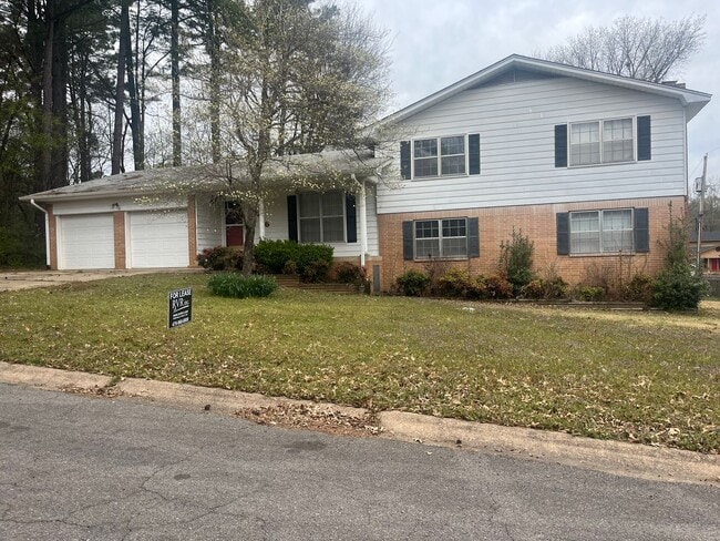 Take a look at this home in West Russellville - Take a look at this home in West Russellville