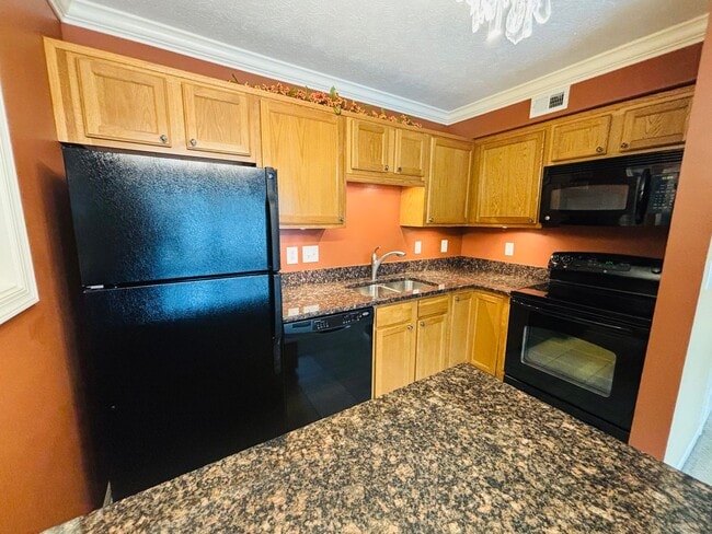Photo - 1775 Liberty Ln Unit #66