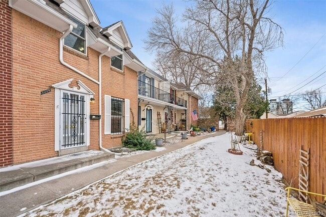 Photo - 1244 Reed St Unidad 4