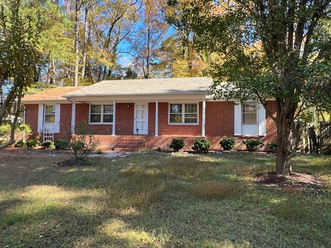 Photo - Spacious 3 Bedroom, 2 Bath Rental Home