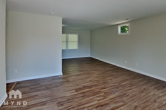 Photo - 3519 Misty Wood Dr