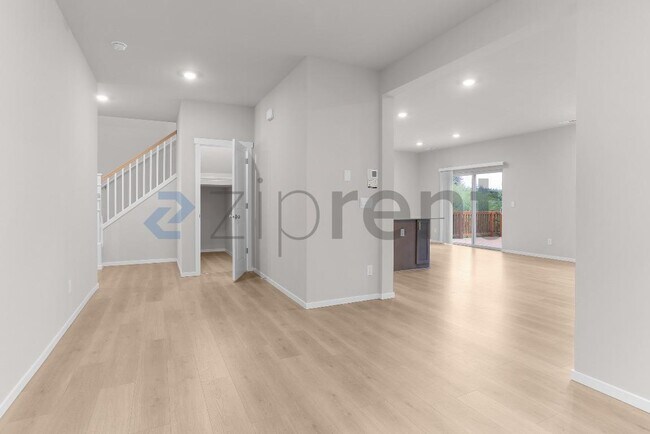 Photo - Unit