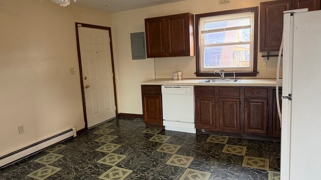 Photo - 541 Revere St Unit 3B