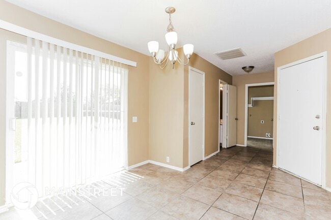 Photo - 6734 Ambercrest Dr