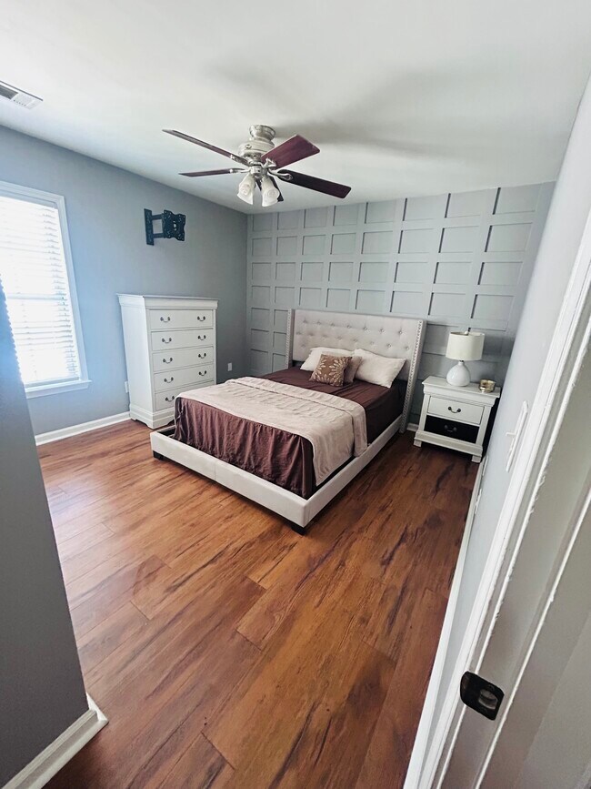 577 Ashland Pky