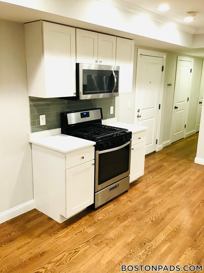 Photo - 2747 Washington St Unidad 4