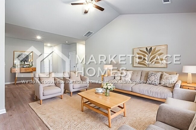 Photo - 214 W L Miller Dr