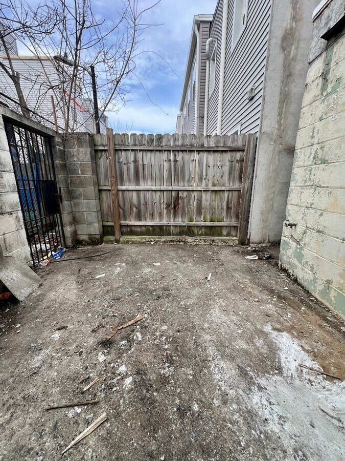 Photo - Stunning 3-Bedroom Townhome in Point Breeze! Available NOW!