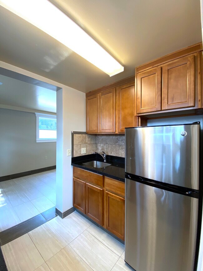 Photo - 1819 7th Ave Unit 16