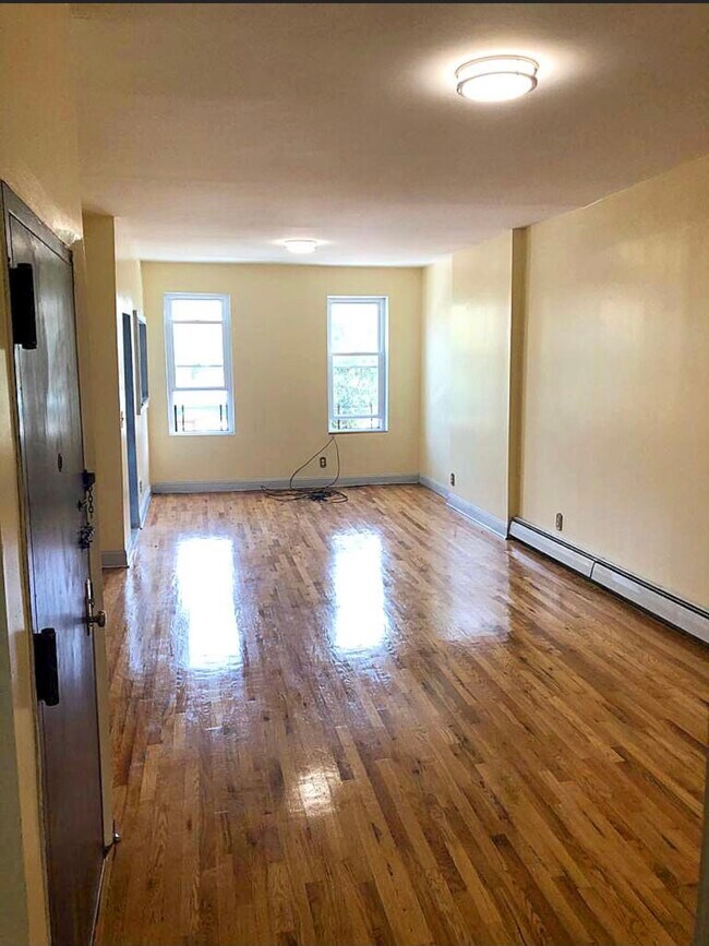 Photo - 1078 Rogers Ave Unit 3